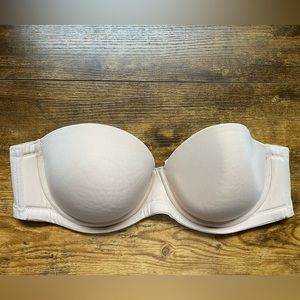 Wacoal red carpet strapless full figure bra 34DD